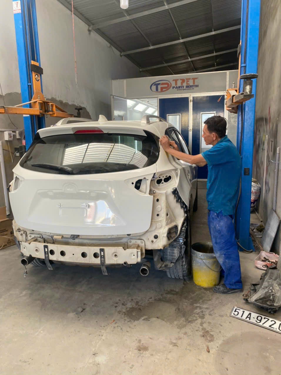 Sơn Xe Ô Tô Cần Giuộc